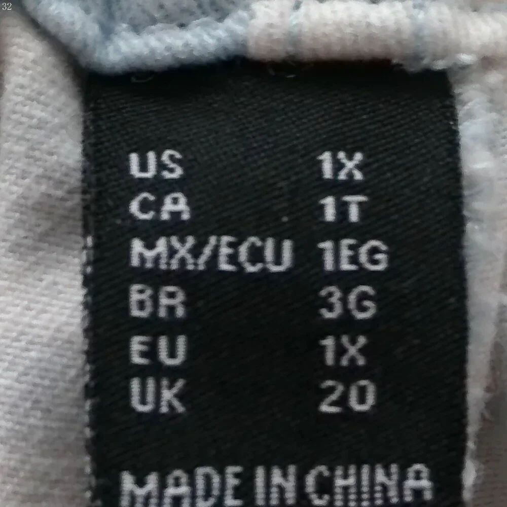 FOREVER 21+ Button & Zip Elastic Waist White w/Light Blue Swirl Design Pants 1XL - Picture 7 of 13